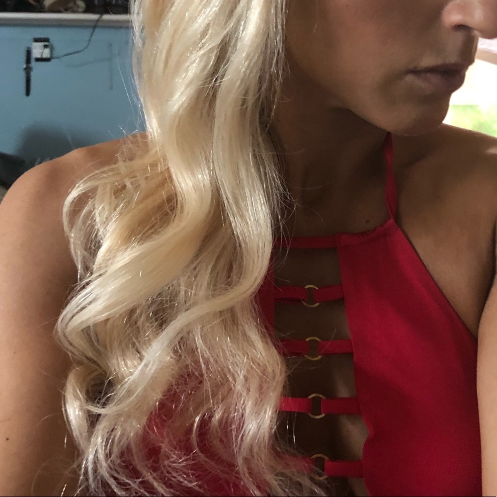 SOLD 100% human remi blonde wig, bodywave NIB - Picture 8 of 8